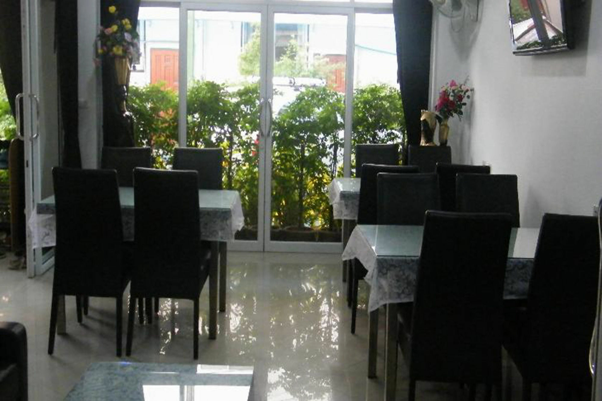 Oyo 835 เกาะช้าง ลักชัวรี โฮเต็ล Hotel ภายนอก รูปภาพ