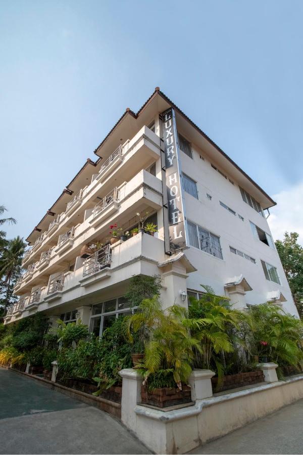 Oyo 835 เกาะช้าง ลักชัวรี โฮเต็ล Hotel ภายนอก รูปภาพ